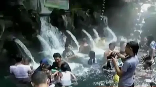 Wisasa Guci Dipadati Pengunjung