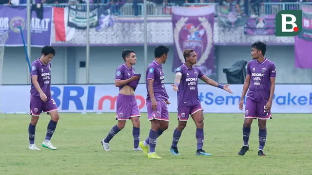 Persita Tangerang Vs Persebaya Surabaya