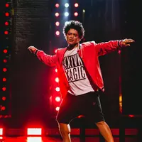 Bruno Mars memang tahu dengan pasti cara menyenangkan hati penggemarnya. (instagram/brunomars)