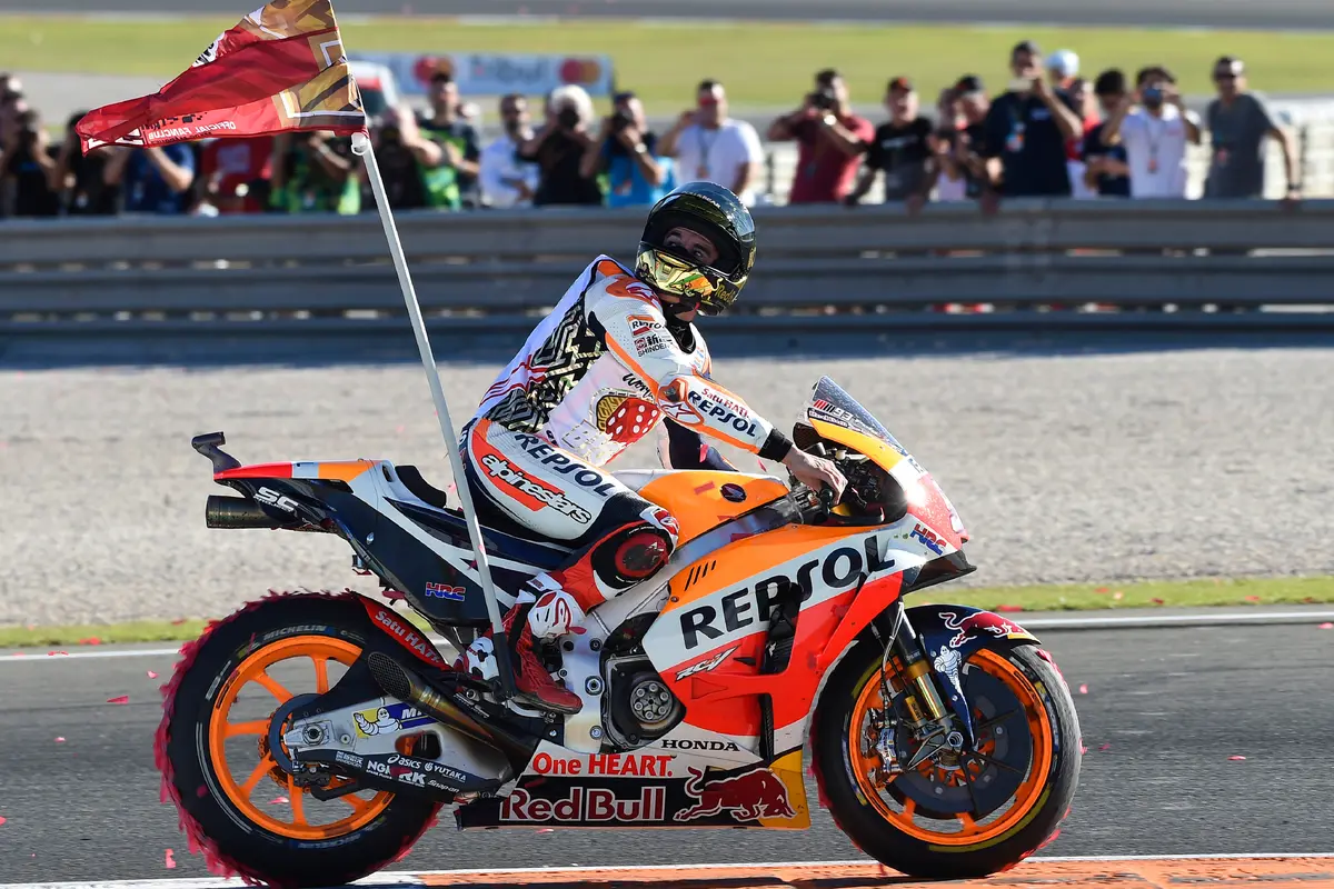 PHOTO: Finis di Urutan Ketiga, Marquez Sabet Juara Dunia MotoGP 2017