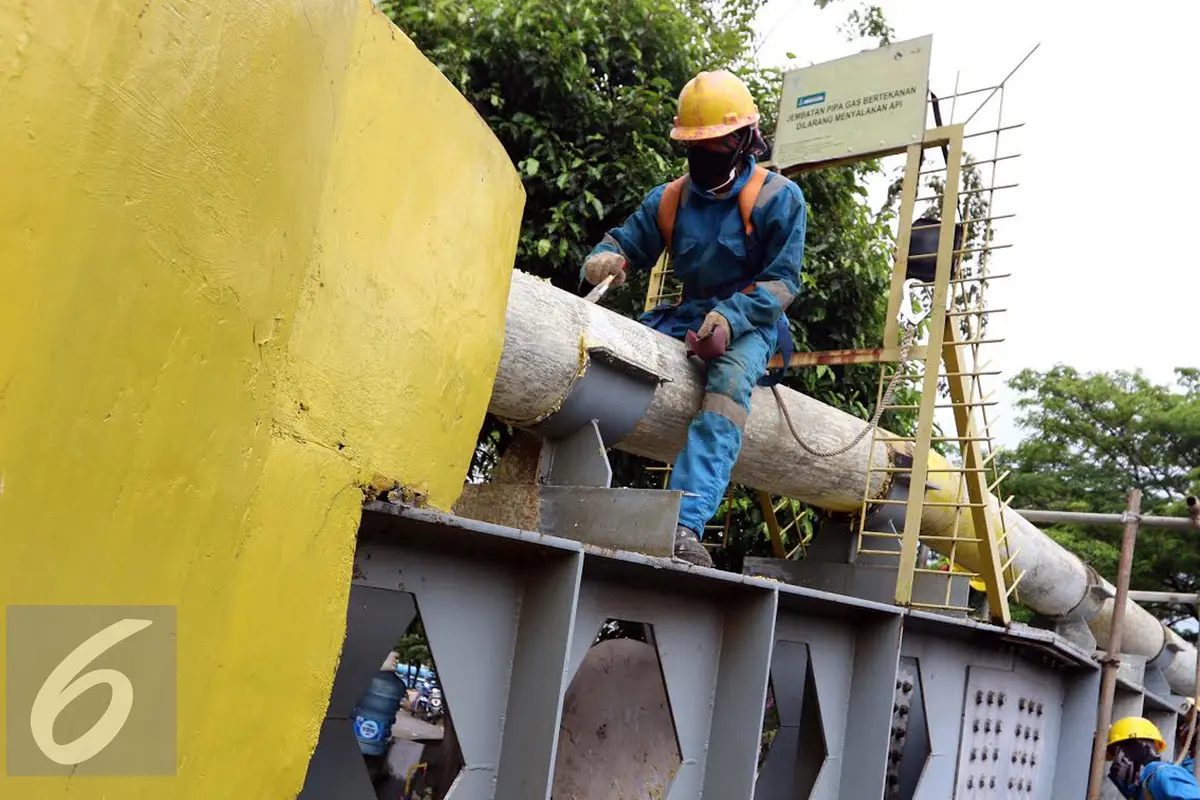 20160921-Pekerja Jaringan Pipa Gas PGN-Jakarta- Helmi Afandi