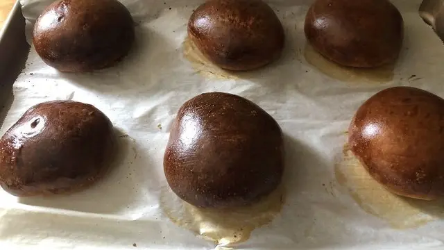 10 Potret Netizen Gagal Bikin Kue Ini Bikin Elus Dada, Beda dari Ekspektasi