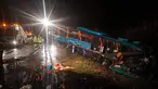 Sebuah bus ditarik keluar setelah terlibat kecelakaan dengan truk di Nitranske Hrnciarovce, Slovakia, Rabu (13/11/2019). Para pejabat mengatakan kecelakaan tersebut menewaskan 12 orang dan melukai 20 lainnya. (HaZZ-Presidium of Fire and Rescue Corps via AP)