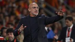 Federasi Sepak Bola Spanyol (REFF) mengumumkan oada Senin (27/01/2025) waktu setempat, bahwa kontraknya ditambah dua tahun dari yang awalnya habis setelah Piala Dunia 2026. (AFP/Miguel Riopa)