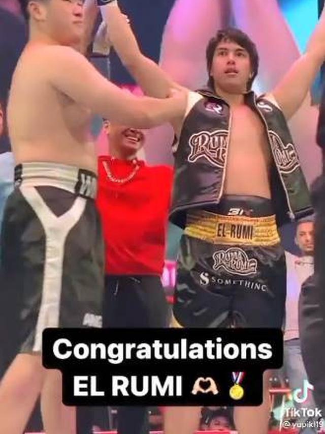 7 Potret Kemenangan El Rumi Tanding Tinju, Ahmad Dhani Bangga