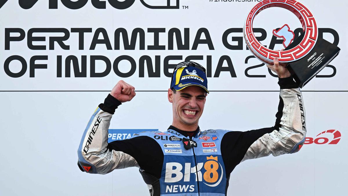 Hasil MotoGP Indonesia 2025: Fermin Aldeguer Juara, Marc Marquez DNF