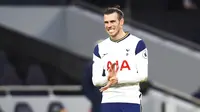 Gareth Bale - Penyerang Tottenham Hotspur itu kini memiliki 43,6 juta pengikut di Instagramnya dan menjadi pesepak bola dengan pengikut tertinggi di Wales. (Julian Finney/ Pool via AP)