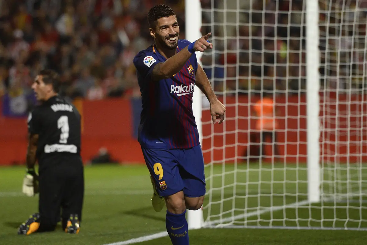 FOTO: Bungkam Girona, Barcelona Jaga Kesempurnaan