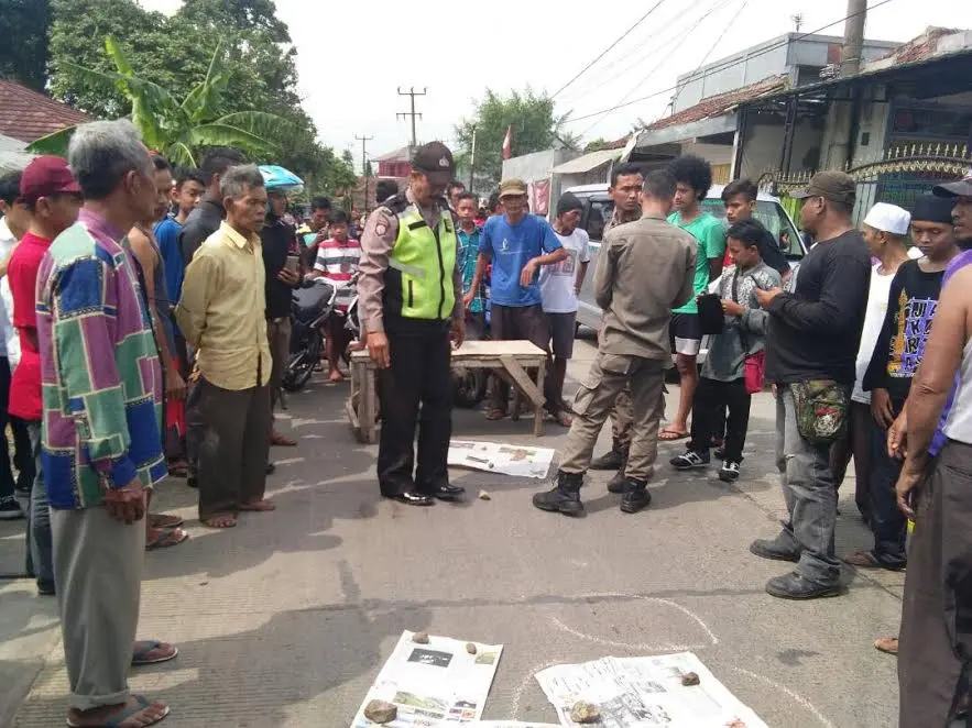 Balita tertabrak truk di Bogor (Liputan6.com/ Achmad Sudarno)