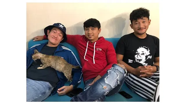 7 Potret Terbaru Trio Bajaj, Pemain Sinetron Para Pencari Tuhan Jilid 1