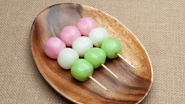 dango mochi klanting