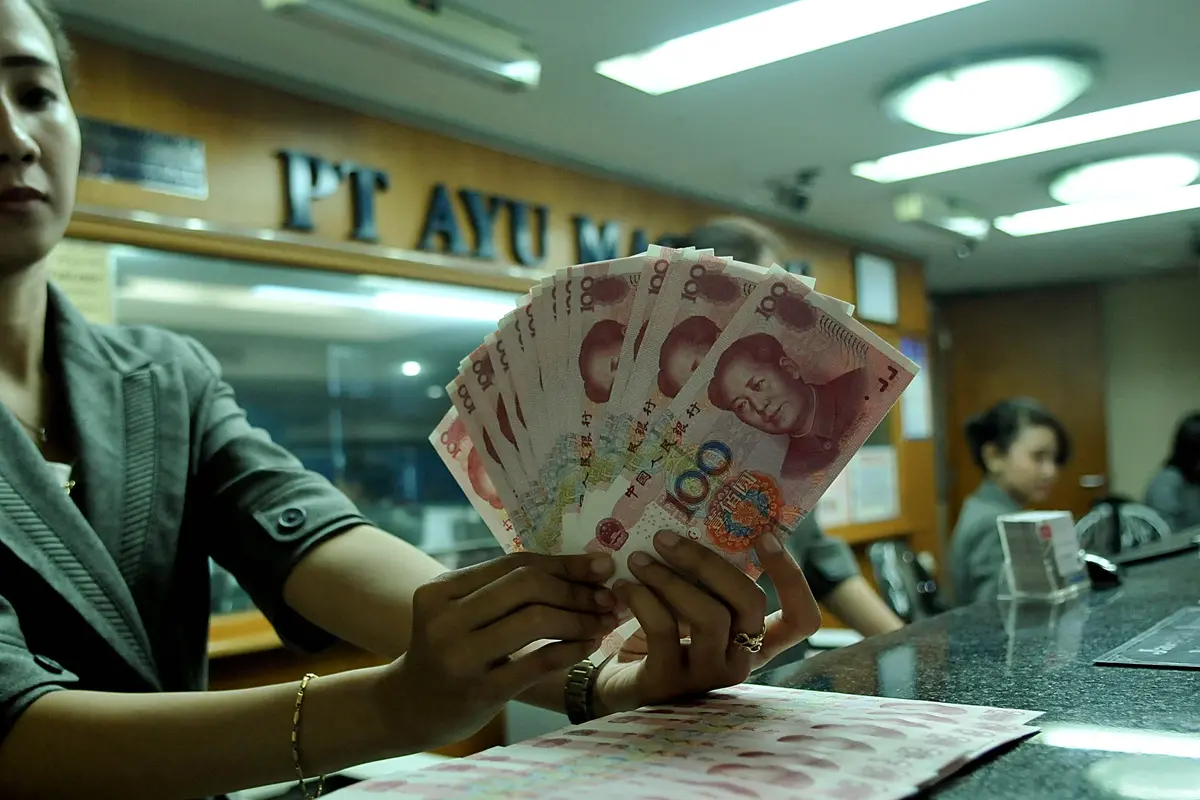 20150813-Mata Uang Yuan-Jakarta