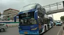 Sasis ini merupakan sasis dengan mesin yang memiliki tenaga terbesar di Indonesia untuk saat ini. MAN R37 dilengkapi dengan mesin D2676 common rail 12.419 cc yang mampu menghasilkan tenaga hingga 460hp pada 1900rpm dan torsi 2100nm pada 1000-1400rpm. Transjakarta menggunakan sasis ini pada armada bus tingkat wisata mereka.