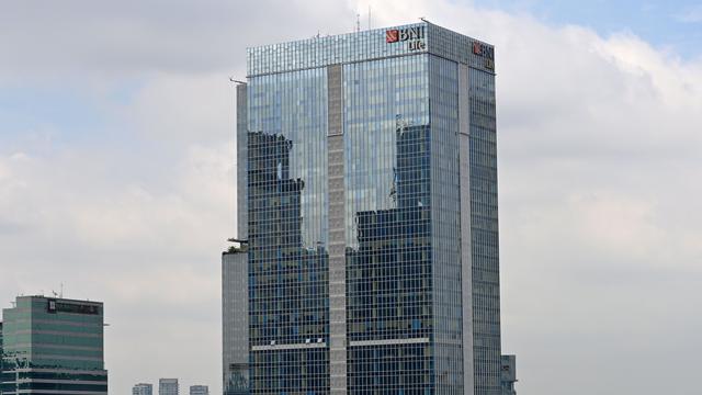 Gedung PT BNI Life Insurance (BNI Life).