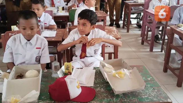 Uji coba makan gratis bergizi di Maluku (Liputan6.com/Istimewa)