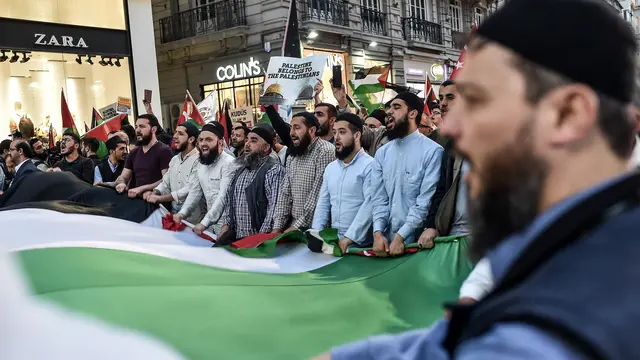 Tolak Pemindahan Kedutaan AS di Yerusalem, Ribuan Warga Banjiri Istanbul