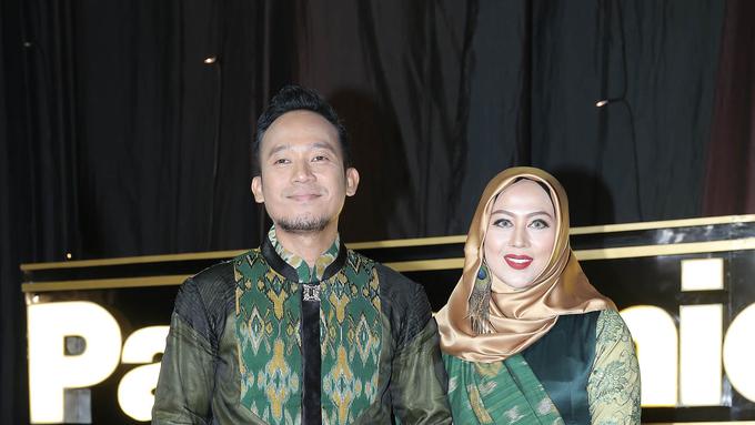 Denny Cagur, Ayah Sekaligus Guru Favorit Bagi Anak - News ...