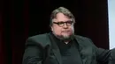 Guillermo del Toro masih bertindak sebagai sutradara dalam produksi film ‘Pacific Rim 2’ yang masih ditunda oleh pihak Legendary dan Universal. (AFP/Bintang.com)