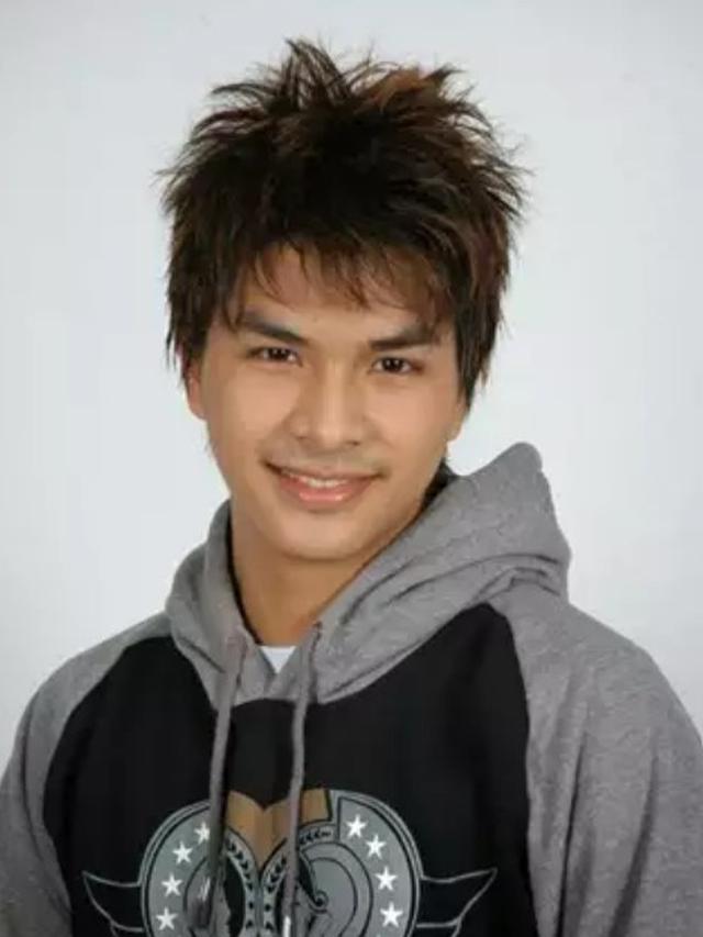 Glenn Alinskie, artis berdarah Tionghoa (Istimewa)