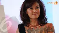 Ketika Agnes Monica Berjualan Smartphone