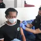 Vaksinasi Covid-19 Polda Banten Di Atas Kapal Ferry. (Rabu, 13/10/2021). (Dokumentasi Polda Banten).