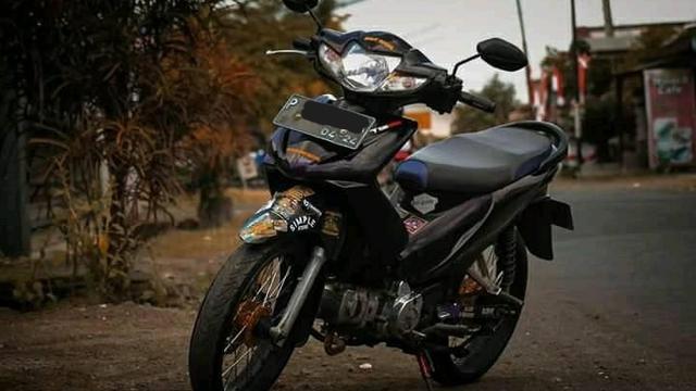 10 Potret Modifikasi Honda Revo, Motor Koperasi yang Tetap Bisa Diajak Hits