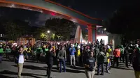 Ratusan Pengemudi Ojol Bentrok dengan Mahasiswa UNM, Fasilitas Kampus Rusak