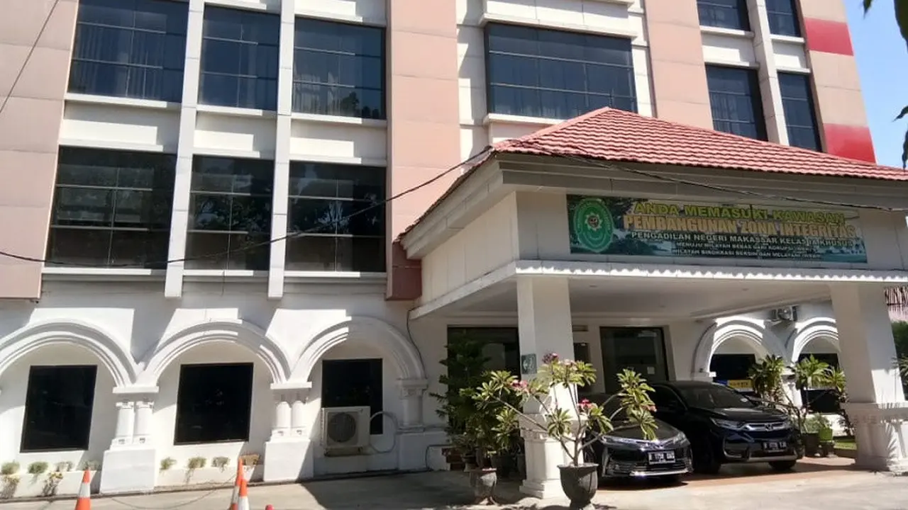 Kantor Pengadilan Negeri Makassar (Liputan6.com/ Eka Hakim)