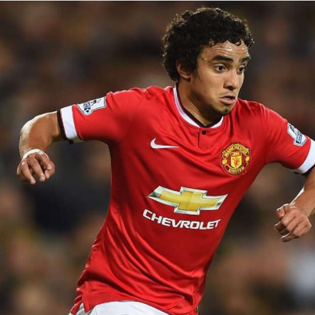 Ekspresi Fans Mu Soal Hengkangnya Rafael Inggris Bola Com