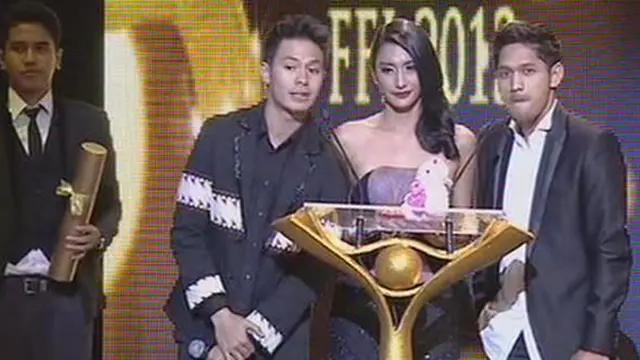 [VIDEO] SL Malam Anugerah Piala Vidia FFI 2013 | Pemeran Utama Wanita Terbaik, Penata Suara Terbaik