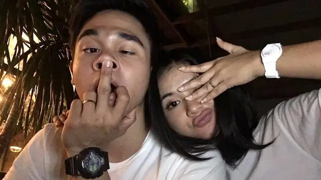 5 Tahun Pacaran, Ini 6 Potret Kocak Adhitya Alkatiri dan Adinda Azani