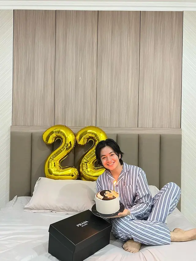 Angga Yunanda merayakan ulang tahun ke-22 (Foto: Instagram @anggayunandareal16)