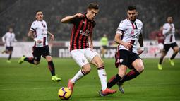 Krzysztof Piatek baru saja bergabung dengan AC Milan setelah didatangkan dari Genoa. (AFP/Marco Bertorello)