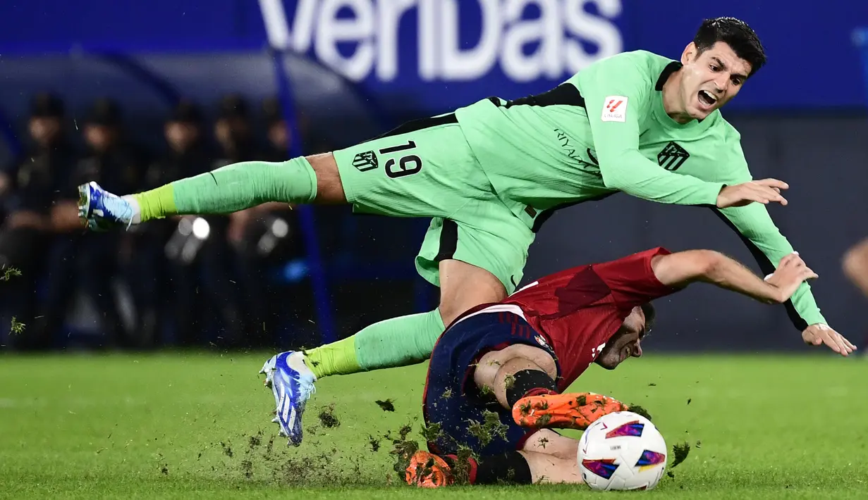 Atletico Madrid sebagai tim tamu pulang dengan kemenangan 2-0. (ANDER GILLENEA / AFP)