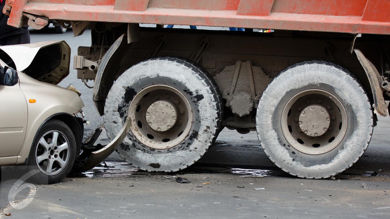 Kecelakaan Lalu Lintas dan Kecelakaan Mobil