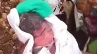 Geger Bayi Tampan Ditemukan Terbungkus Baliho Dibuang di Kuburan