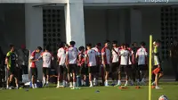 Skuad Timnas Indonesia sudah berlatih di Myanmar. Mereka akan menghadapi tuan rumah dalam laga perdana Grup B Piala AFF 2024 di Thuwunna Stadiun, Yangoon, Senin (9/12/2024). (Dok. PSSI)