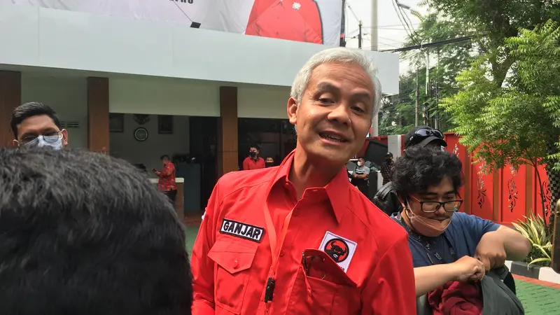 Gubernur Jawa Tengah Ganjar Pranowo, yang juga kader PDIP.