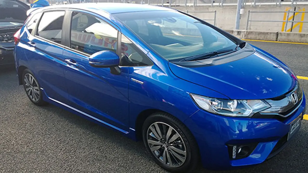 honda-jazz-baru-140129b.jpg