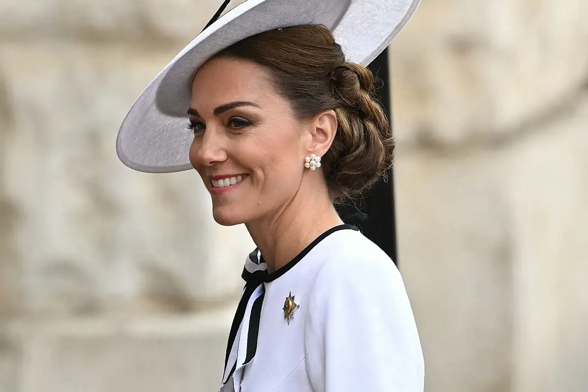 Kate Middleton Kembali Tampil di Trooping the Color Setelah Didiagnosis Kanker dan Tengah Kemoterapi (JUSTIN TALLIS/AFP)