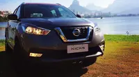 Nissan Kicks, adik dari Nissan Juke, akhirnya menampakkan diri di Brasil, setelah pertama kali diperkenalkan dua tahun lalu. 