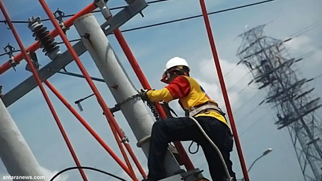 gardu-pln130122b.jpg