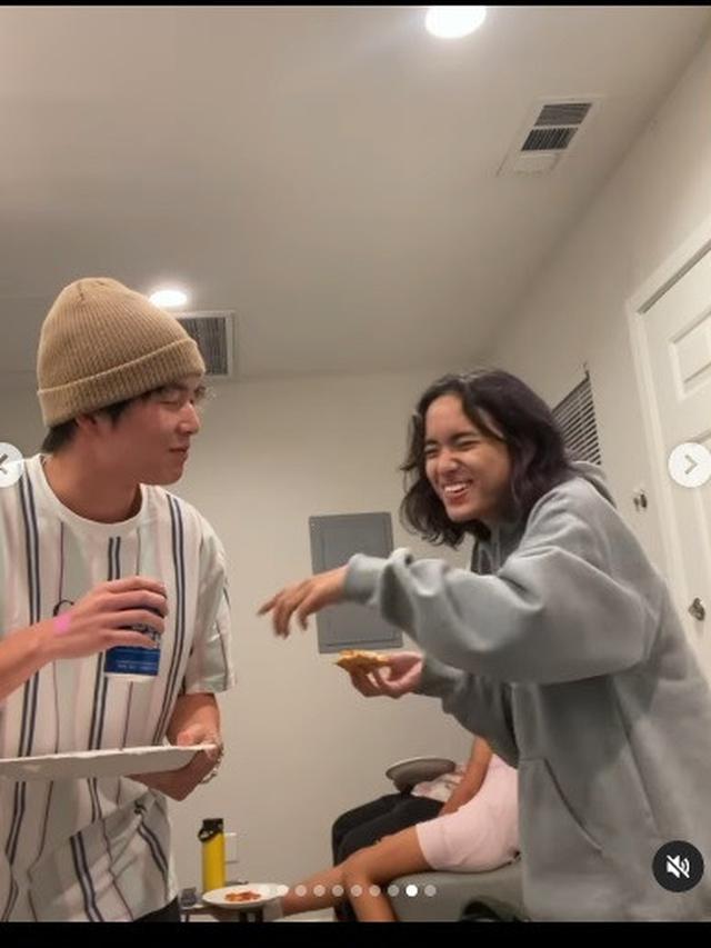 Arawinda Kirana kini kuliah di Amerika (Foto: @arawindak/@vonywong)