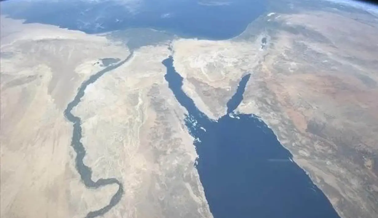 Birunya Sungai Nil dan semenanjung Sinai (REUTERS/NASA)