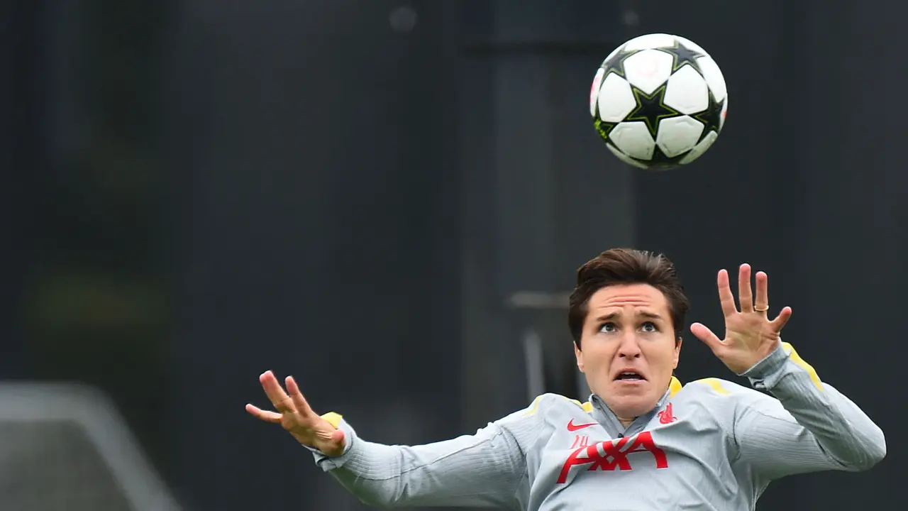 Foto: Tak Kunjung Dimainkan, Federico Chiesa Minta Liverpool untuk Dipinjamkan pada Tahun Ini
