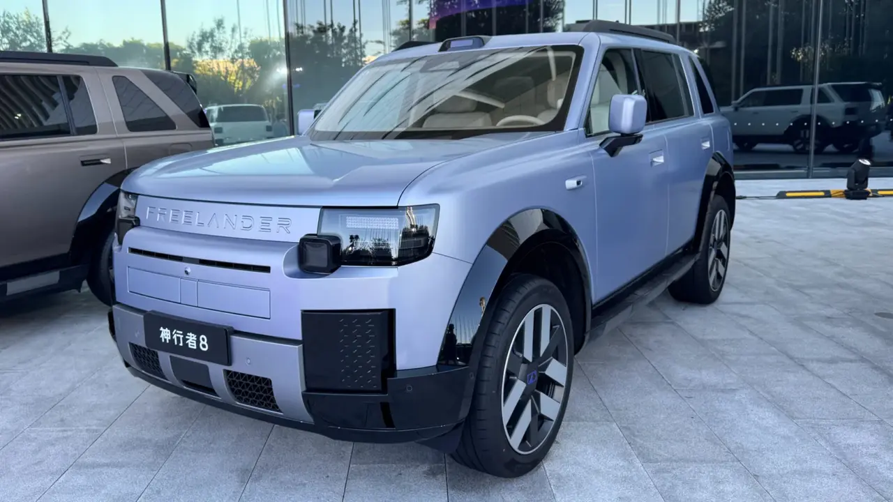 Freelander 8 (carnewschina)