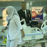 Julia Perez usai cuci darah di RSCM (Nurwahyunan/bintang.com)