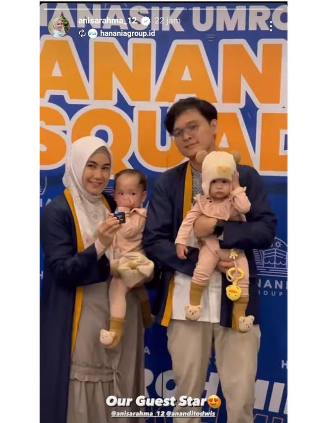 8 Momen Anisa Rahma dan Anandito Dwis Ajak Anak Kembar Jalani Umroh, Curi Perhatian