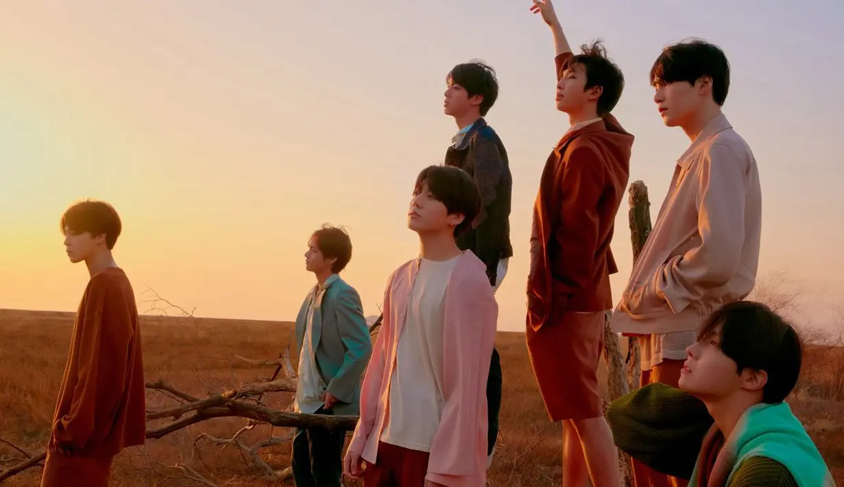 Salah satunya adalah E! News, dalam kesempatan itu BTS mengungkapkan keinginannya untuk berkolaborasi dengan Shawn Mendes. (Foto: Soompi.com)