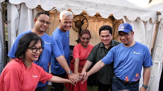 Susi Pudjiastusi dan Anies Baswedan Lomba 17 Agustusan